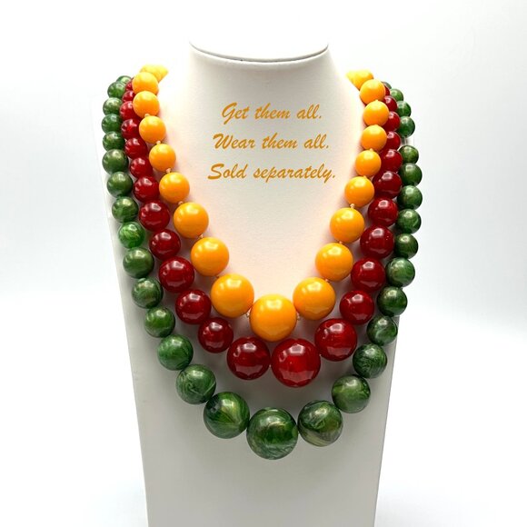 Vintage Rockabilly – Orange Lucite Graduated Bead Necklace 25.5" — MCM 1950s—GUC - Picture 7 of 8